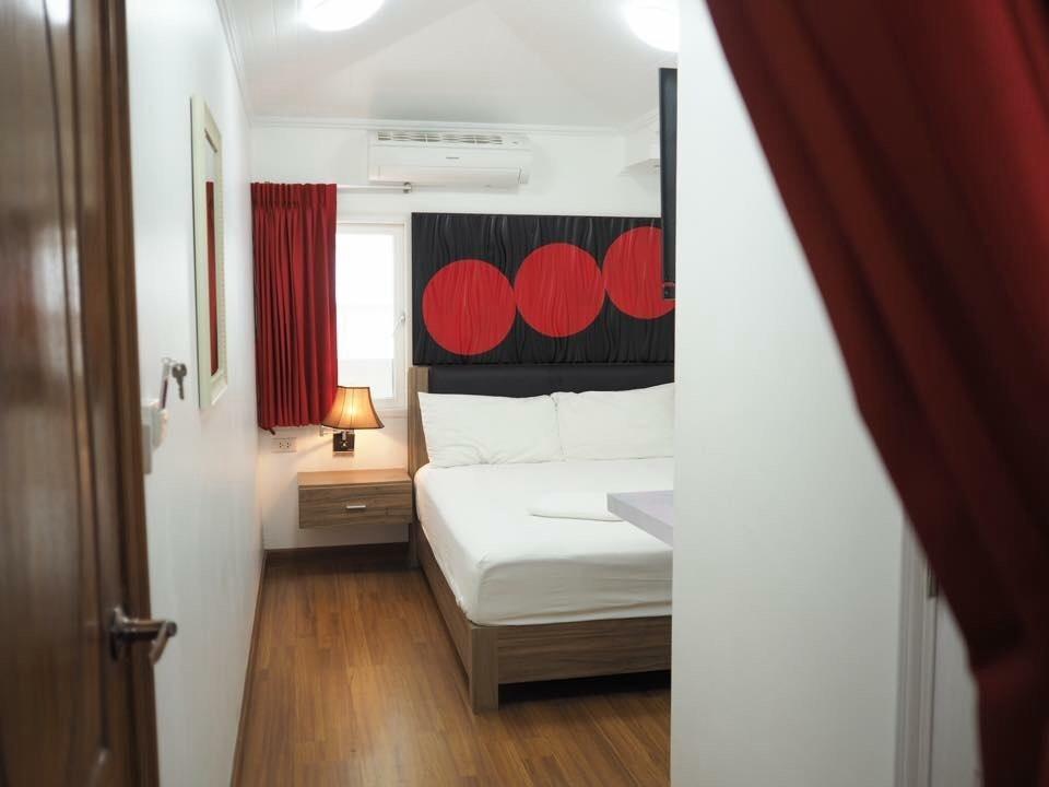 Pook Swan House Hotel Pattaya Luaran gambar