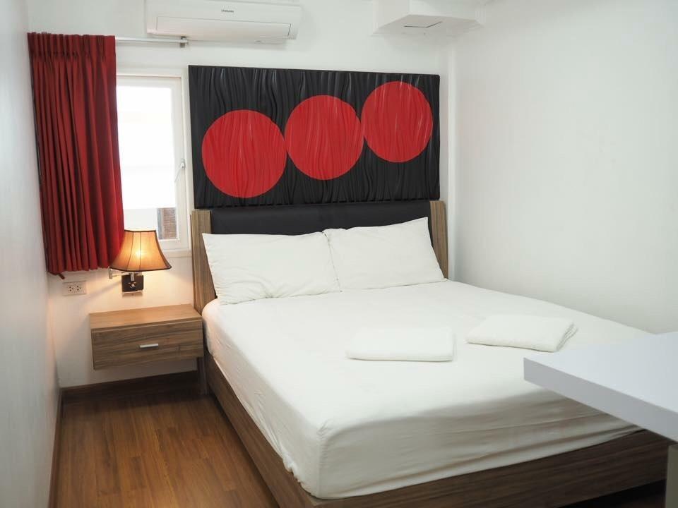 Pook Swan House Hotel Pattaya Luaran gambar